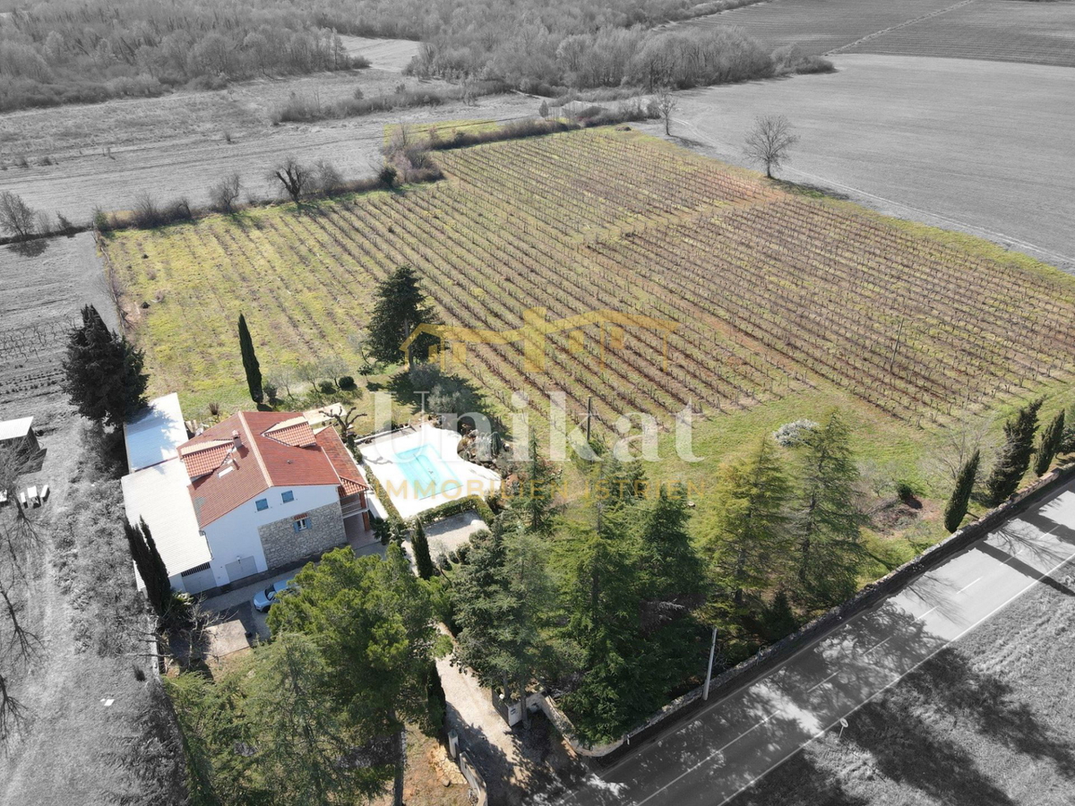 Posebno posestvo z veliko zasebnosti v bližini Poreča